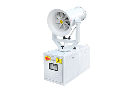 環(huán)保射霧器應(yīng)用廣泛，針對(duì)于工地、工礦都有良好的效果