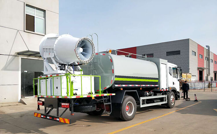 建筑工地霧炮機降塵相對噴霧降塵系統(tǒng)施工效果如何？