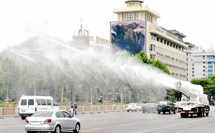 遠(yuǎn)程霧炮機(jī)是如何降塵的？